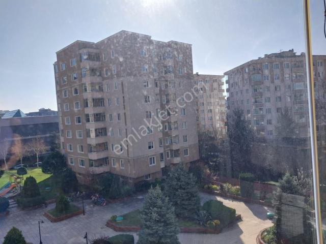 Beşyıldız 2. Etap Ta Ara Katta 150m2 Havuz Ve Güney Cephe