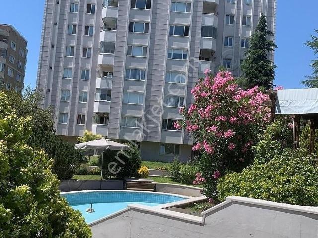 Beşyıldız 5.etap Sitesi Satılık 150m2 3+1 Siteye Hakim Daire