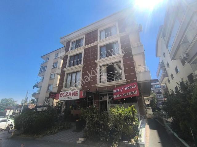 Beşevler Degol Caddesinde Yeni Asansörlü Binada 1+1