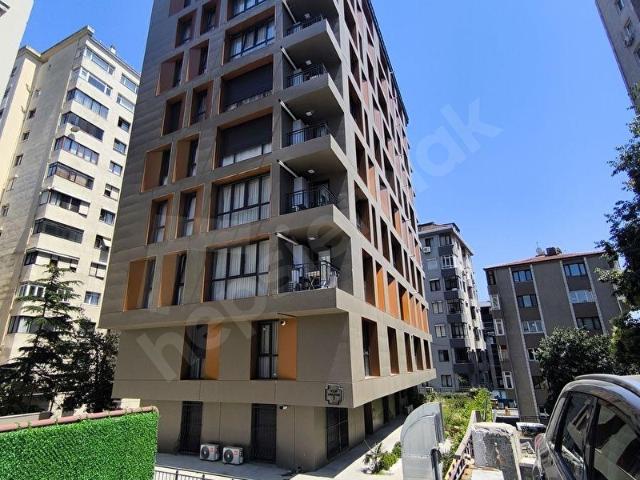 BEŞİKTAŞ DİKİLİTAŞ'TA LÜX FULL SIFIR EŞYALI 1+1 KİRALIK DAİRE