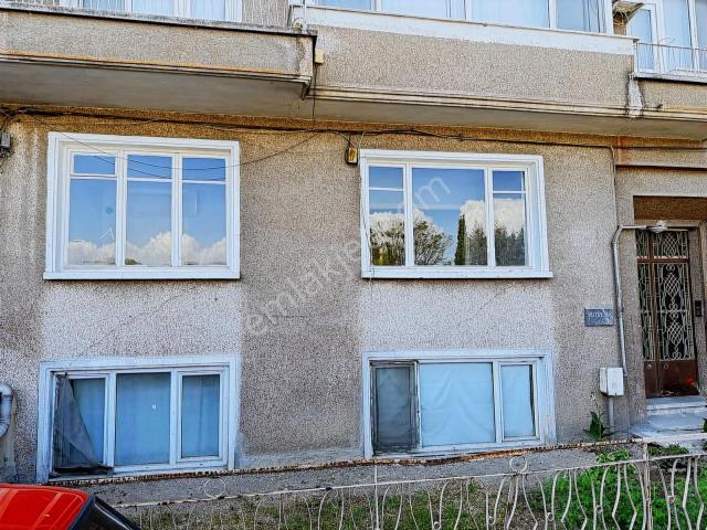 Beşikçiler Cd. Üzeri 2+1 Ara Kat, Önü Açık Bahçeli Kiralık Daire