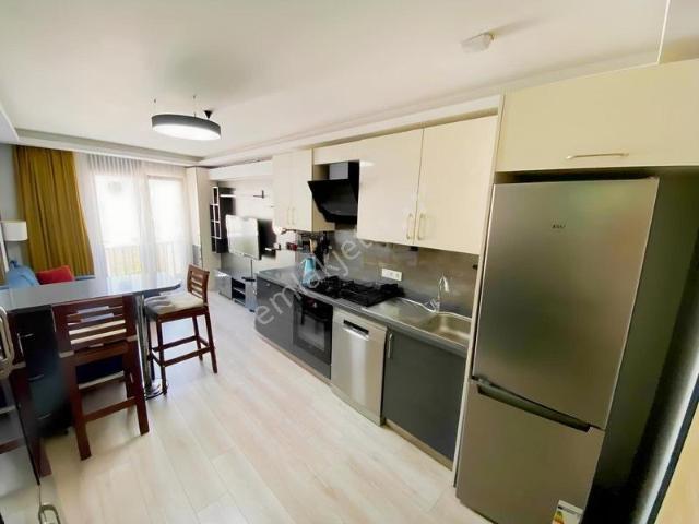 Beşiktaş Çırağanda Cadde Üzerinde Full Donanımlı1+1kiralık Daire