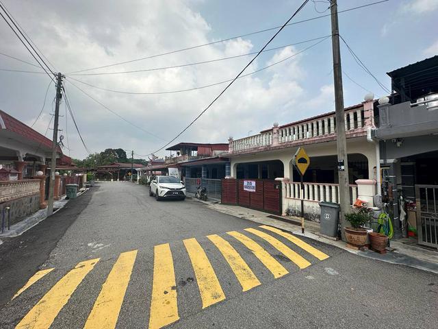 Bemban House For Sale