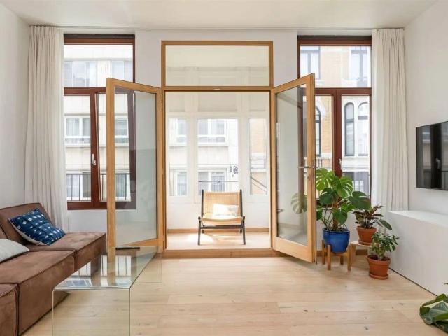 Bemeubeld of leeg appartement op top locatie met warmtepomp en airco
