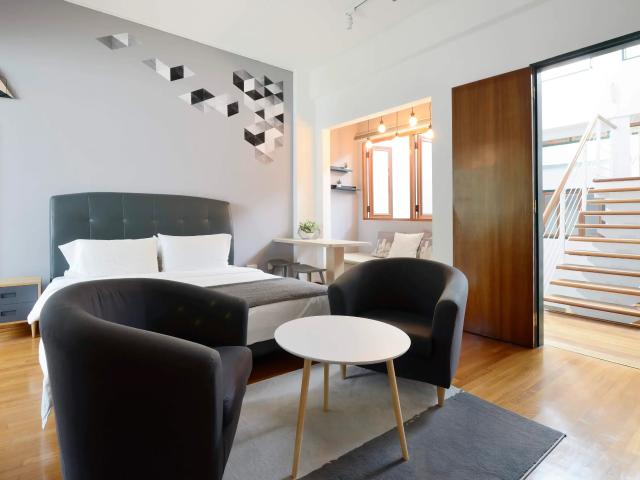 Bentleigh Studio, Monochrome House