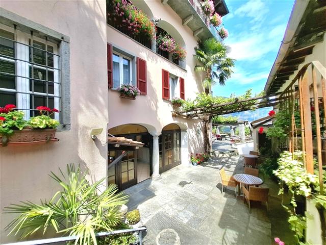 Benvenuti in questo esclusivo hotel storico nel cuore del Canton Ticino