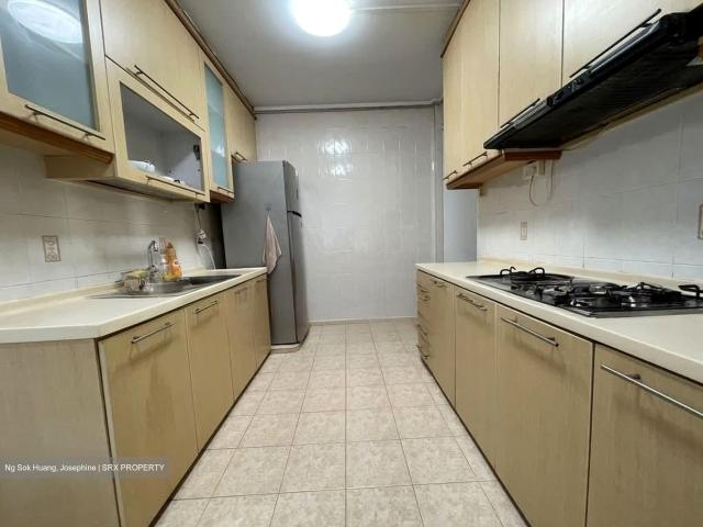 Bencoolen House D7, Apartment