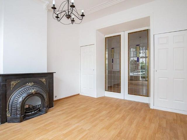 Beneden + bovenwoning, Appartement te huur in Den Haag