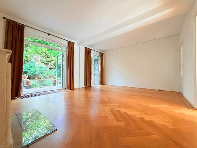 Beneden + bovenwoning te huur in Den Haag