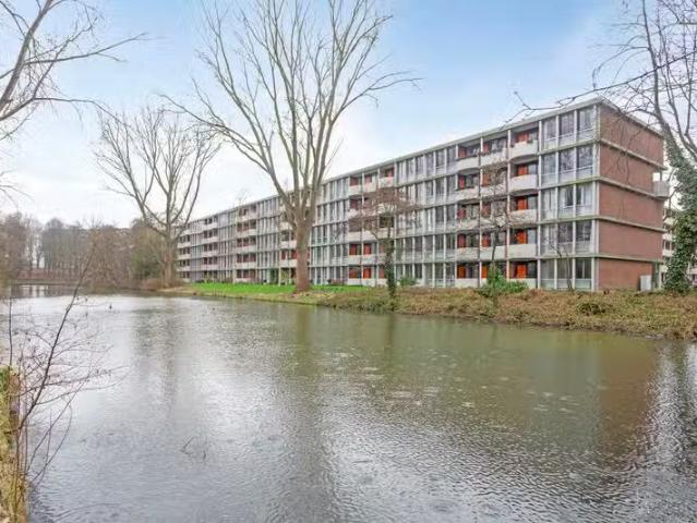 Benedenlangs 43 Amsterdam