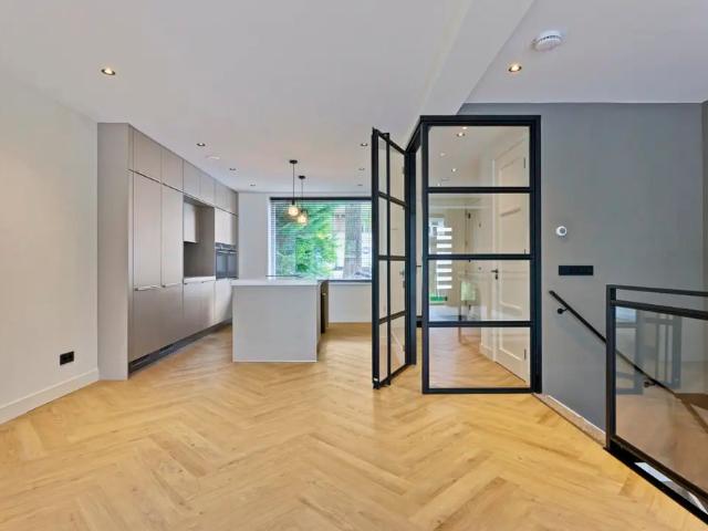 Benedenwoning appartement te huur in Amsterdam