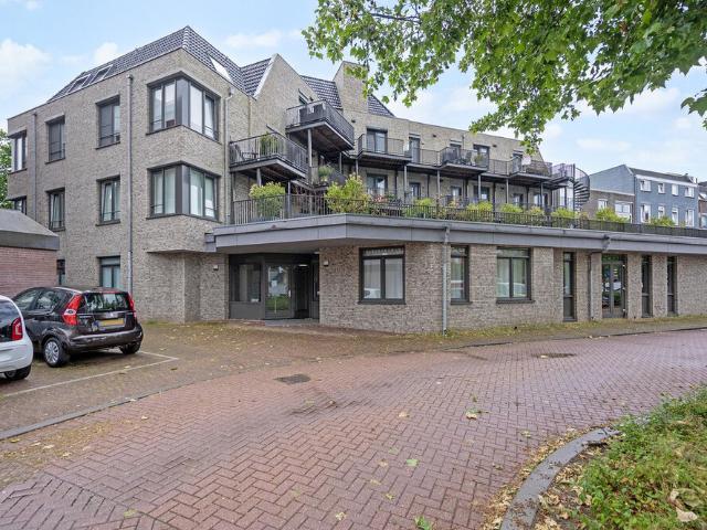 Benedenwoning appartement te huur in Almere