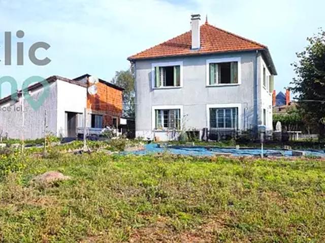 Benest 16350 Achat / Vente maison 5 pièces t5