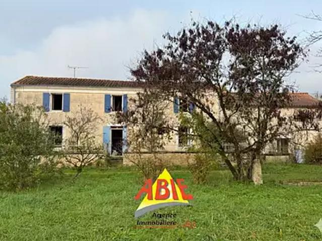 Benet 85490 Achat / Vente maison 4 pièces t4