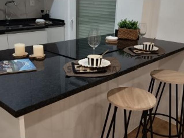 BENFICA / ESTRADA DE BENFICA / COLOMBO: Apartamento T3 4 assoalhadas c/ Varandas