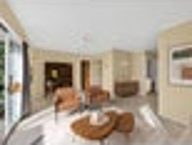 Asking $349,000 Manageable Living on Matipo