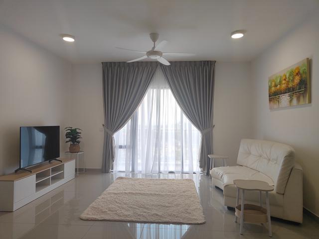 Beatiful view fully furnished near by Tenby Setia Alam