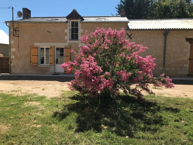 BEAU CORPS DE FERME RÉNOVÉ EN HABITATION F4 DE 130 M2