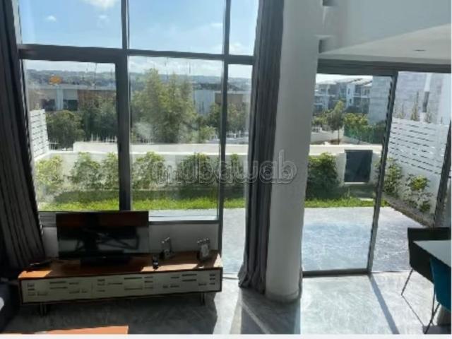 Beau duplex à la vente