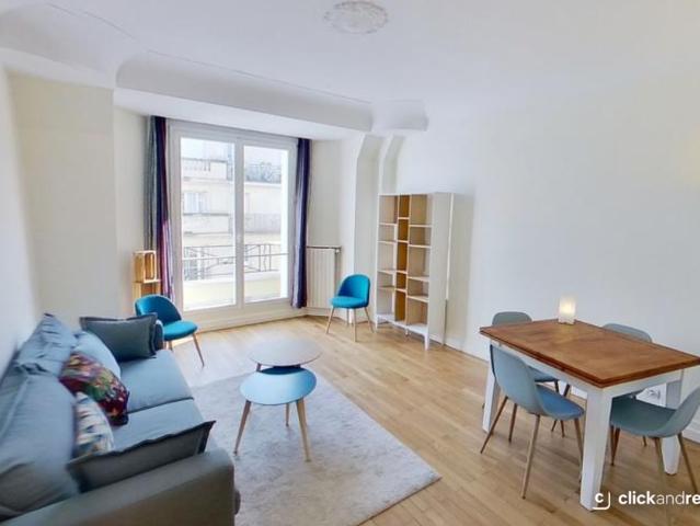 Beau deux pièces refait à neuf dans le 17e arrondissement