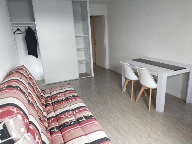 Beau et grand studio meublé 30m² Montaudran Palays