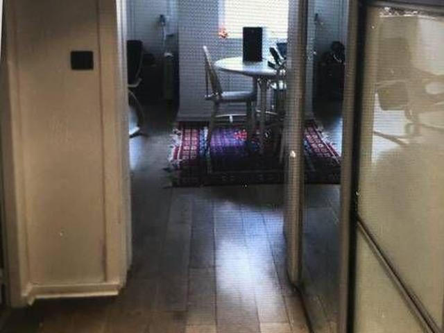 Beau et grand studio meublé 43m² Buttes Chaumont