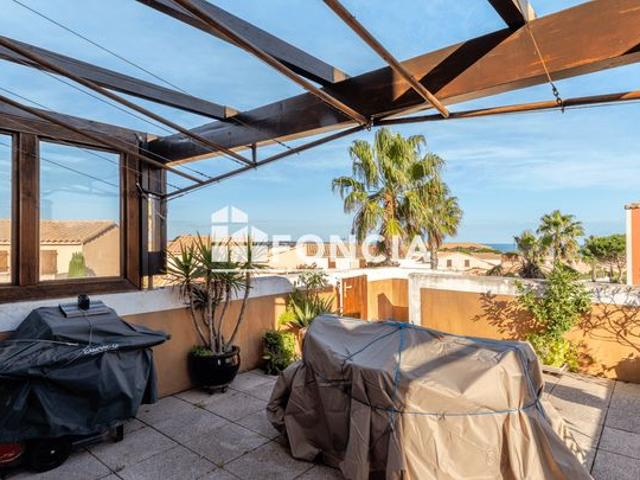 Beau et lumineux T3, terrasses avec Studio T2, jardinet et 2 garages