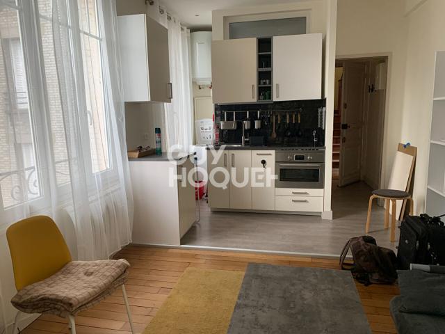 BEAU F2 MEUBLE 29.81m² NANTERRE