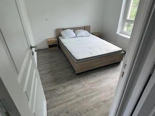 Beau F2 meublé 35m² refait à neuf