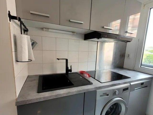 Beau F2 40m² meublé avec grand balcon