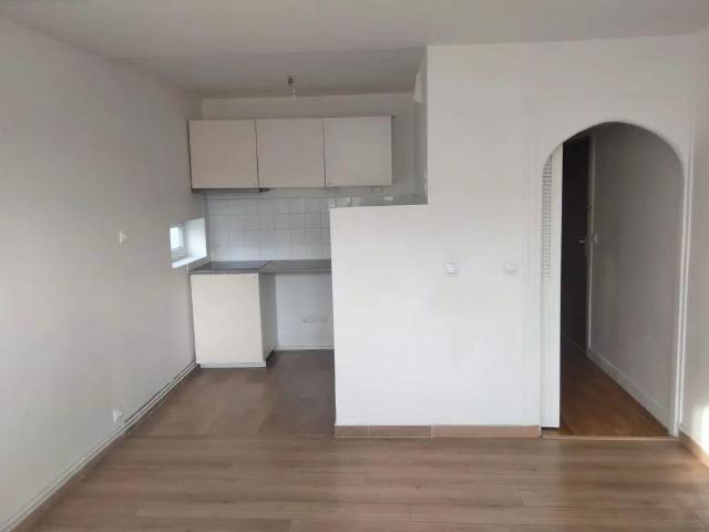 Beau F3 Rénové 60m² proche Paris
