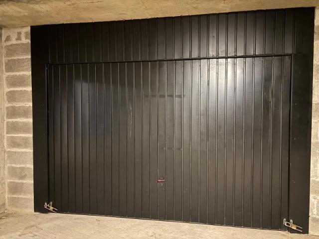 BEAU GARAGE DE 21m2 secteur LES BECS