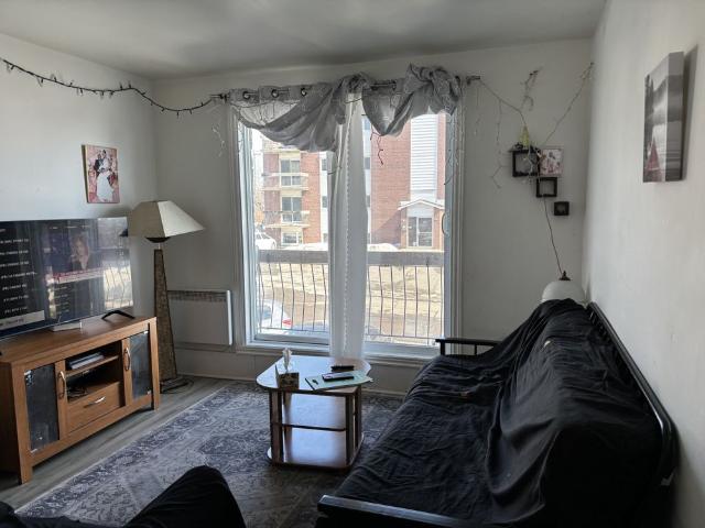 Beau grand 4 1/2, Beauport, Libre