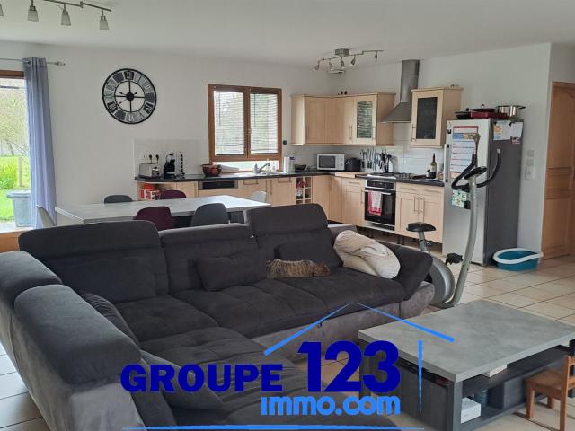 Beau plain pied de 2006, 4 chambres 142m² La Celle Saint Cyr