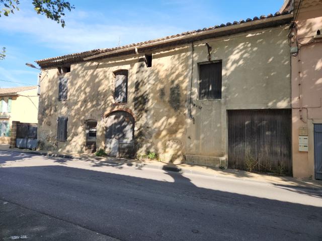 Beau potentiel de rénovation avec possibilité de Duplex et Terrasse