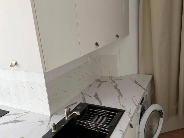 Beau studio 17m² totalement rénové et meublé