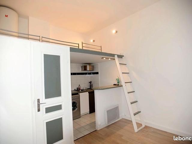 Beau STUDIO 14,00 M2 au sol + Mezzanine 6,50 M2