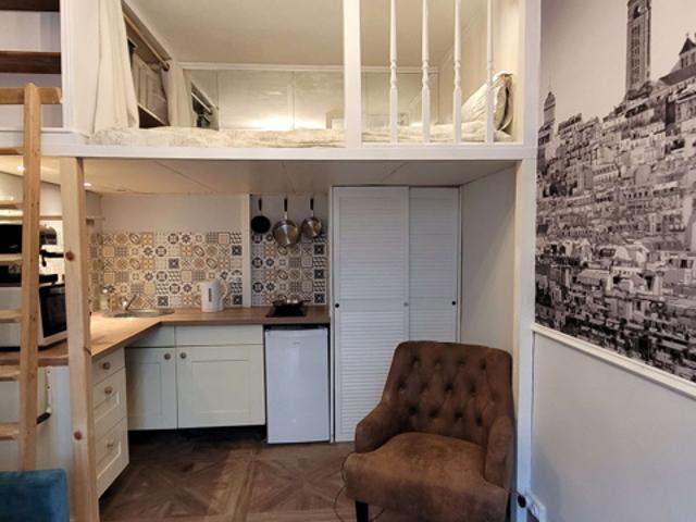 BEAU STUDIO 14 M2 PARIS 18EME