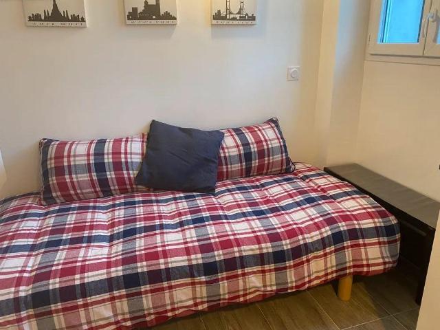 Beau studio 14m² quartier Castellane Antiquaires