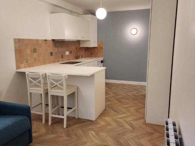 Beau studio 21 m2 refait à neuf à Aubervilliers