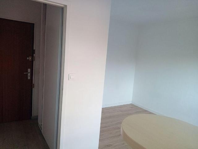 Beau studio 21m² avec parking et balcon