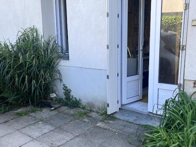 Beau studio 29m² arrêt Motte Rouge