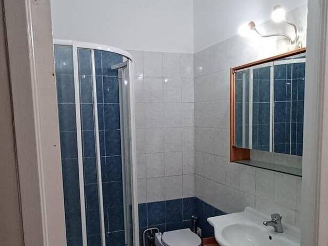 Beau studio 30m² rénové et partiellement équipé