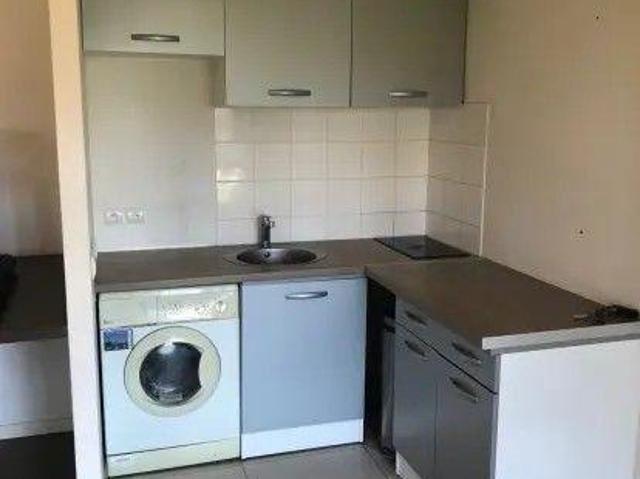 Beau studio 31m² quartier des Epinettes Bessières