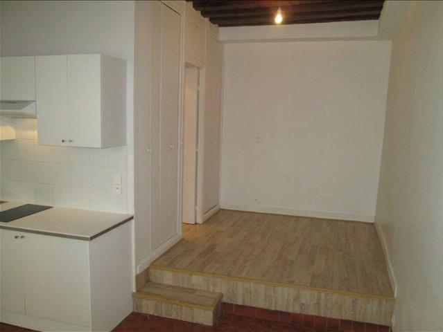 Beau studio Versailles Chantier