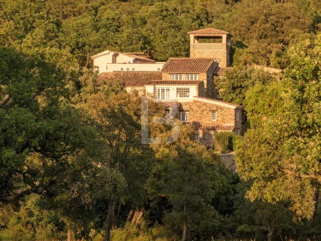 Beau studio à vendre au Plan de la Tour