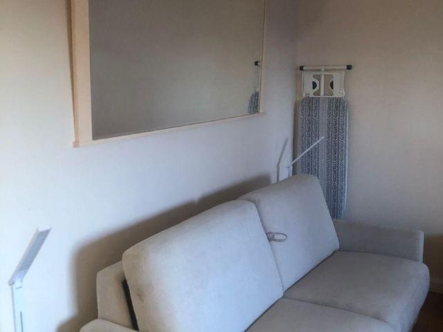 BEAU STUDIO DANS LE 16ÈME AVEC BALCON