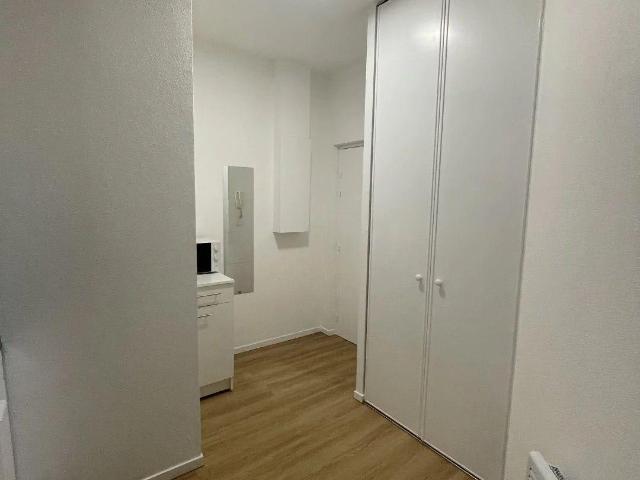 Beau studio dans résidence sécurisée