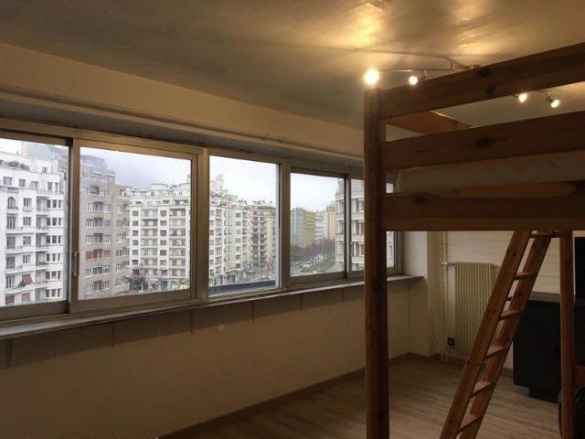 Beau studio de 30m² refait à neuf