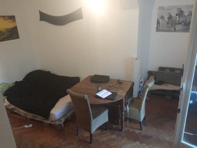 Beau studio de caractère